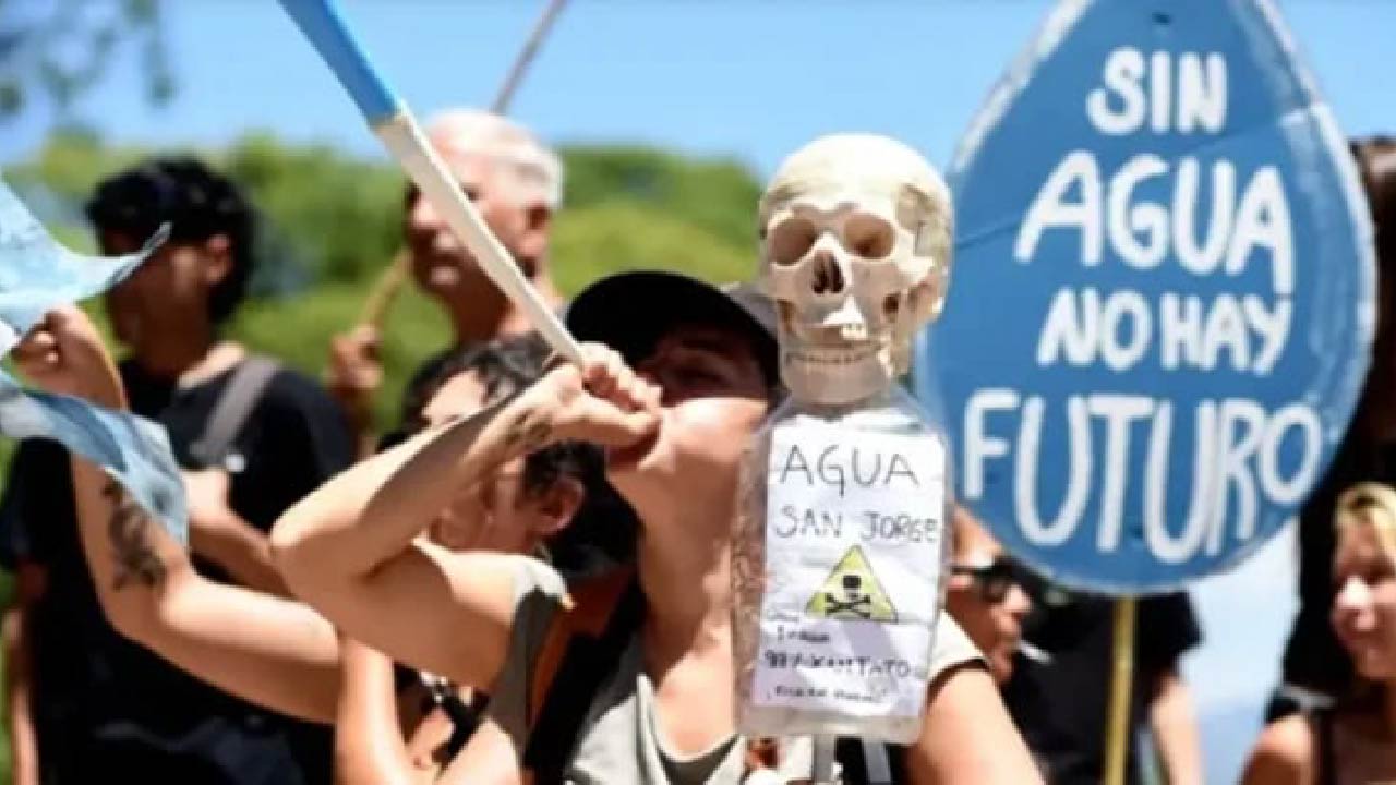 Mendoza habilita la explotación de cobre en San Jorge: avance minero, silencios oficiales y una batalla por el agua