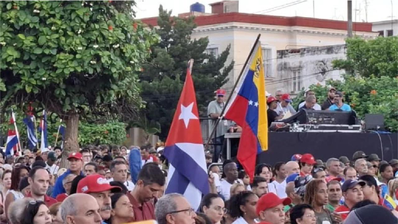 Apoyo a Cuba y Venezuela