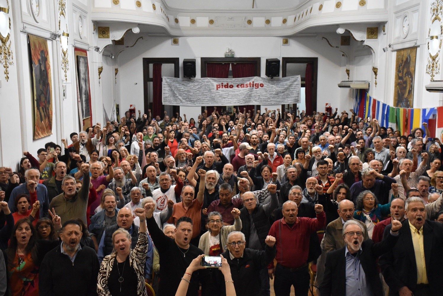 Imágenes del 28 Congreso del Partido Comunista de la Argentina